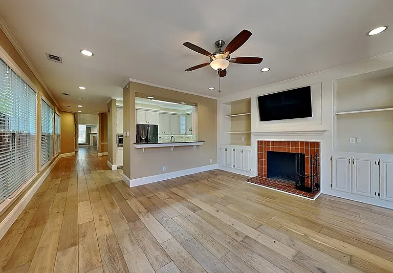 3420 Binkley Ave — Photo 4