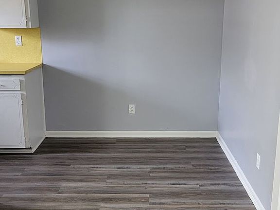 5th image of 502 Mary St APT 101