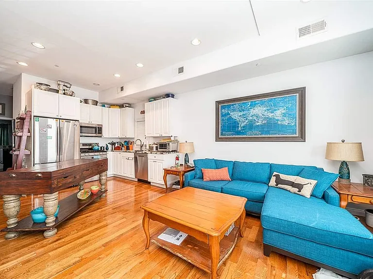 44 Bryant Ave #1 — Photo 5