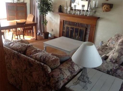 2nd image of 255 Pine Grove St
