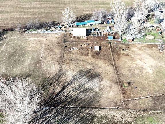 3rd image of 5367 Sand Hollow Rd