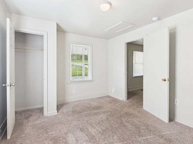 119 Railroad St — Photo 7