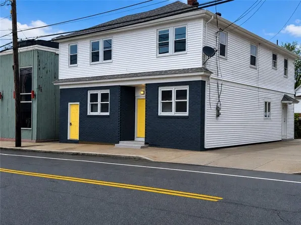 1111 Charles St, North Providence, RI 02904