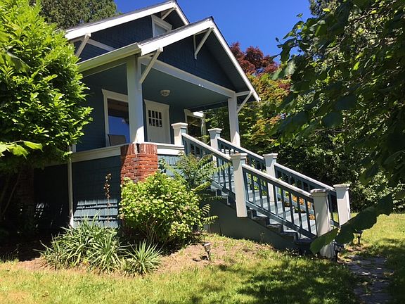 2nd image of 300 10th Ave