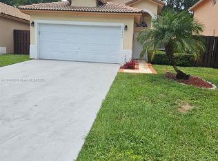 21440 SW 88th Ave, Cutler Bay, FL 33189