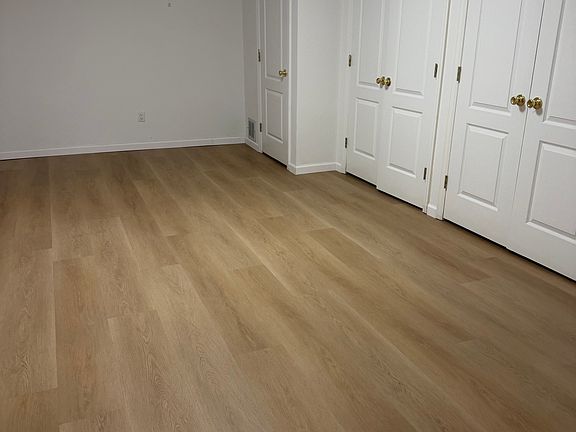 5th image of 40 Hunting St