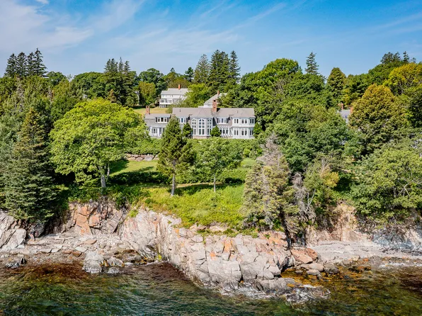 30 Eastward, Rockport, ME 04856