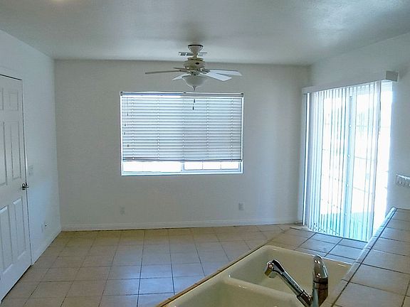 4th image of 57887 Campanula St