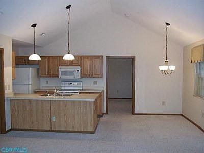 3rd image of 6817 Newrock Dr #19