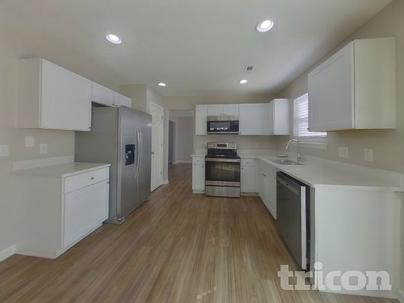 5th image of 5154 Avening Ct