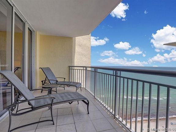 2nd image of 17375 Collins Ave #2503
