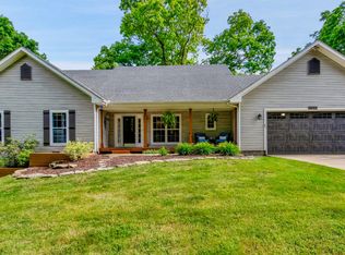 1492 E Drahner Rd, Oxford, MI 48371