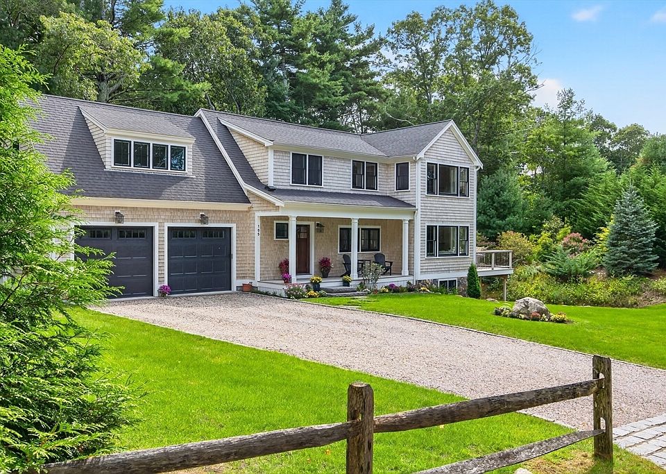 1st image of 105 Bay Rd