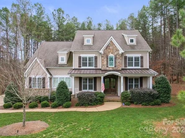 152 E Callicutt Trl, Mooresville, NC 28117