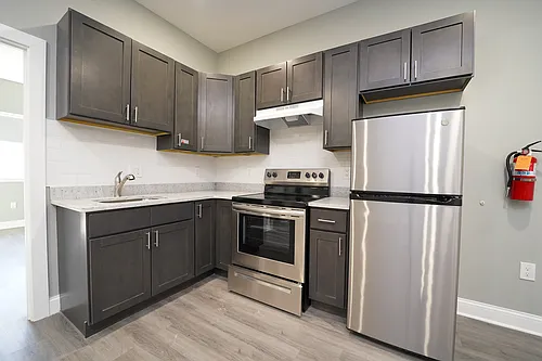 4665 Paul St #1 Photo 1