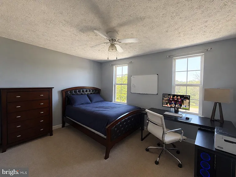 407 Tamarack Cir — Photo 26