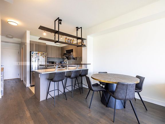 5th image of 10033 River Dr #309