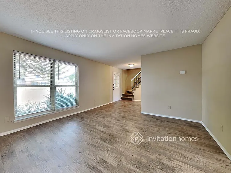 2614 Remmington Dr — Photo 6