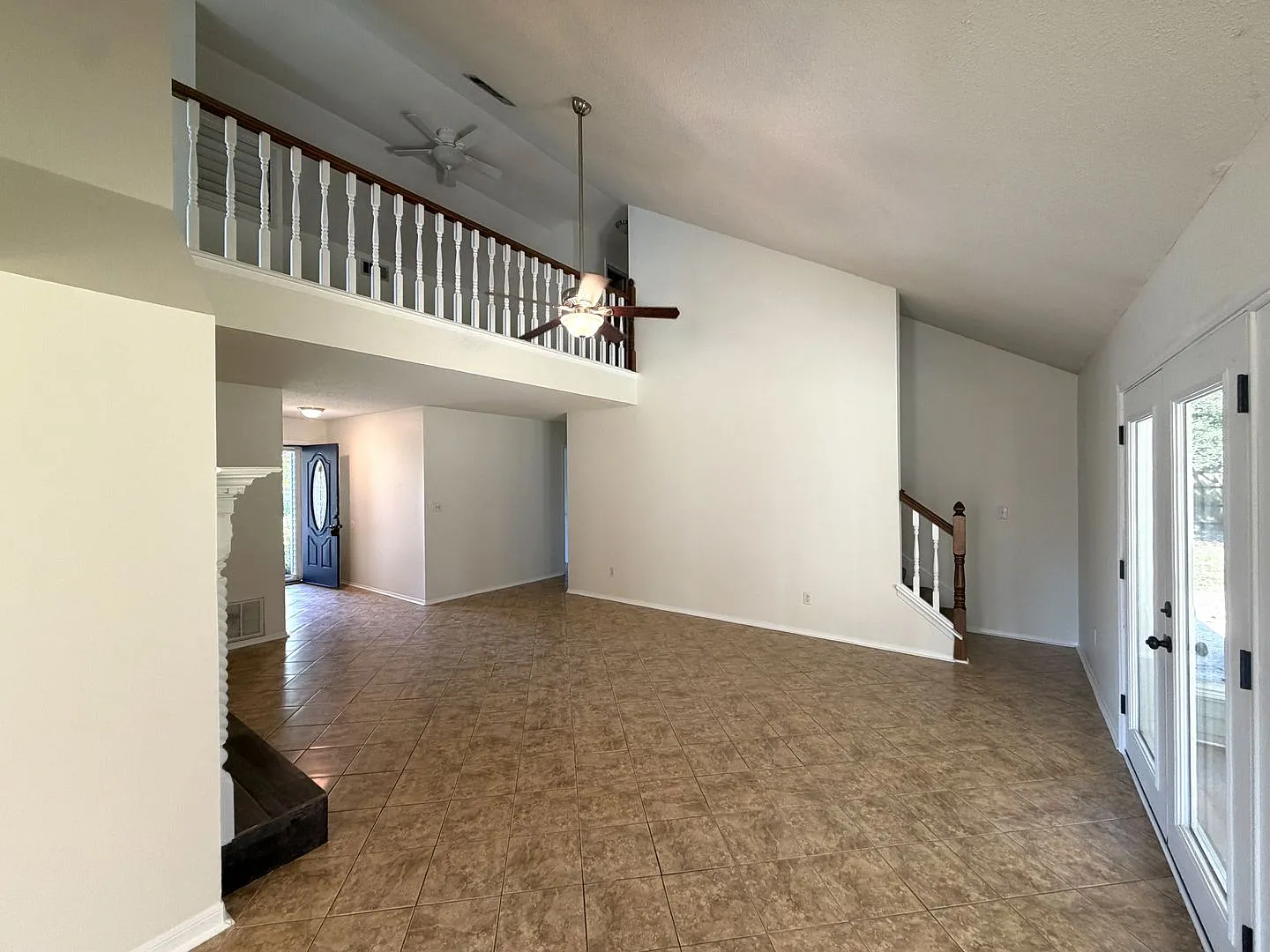 5 Bedroom South Crestview Rental — Photo 4
