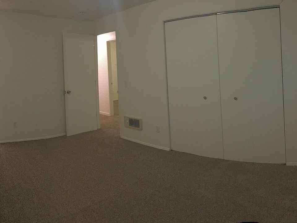 2nd image of 15811 SE Main St