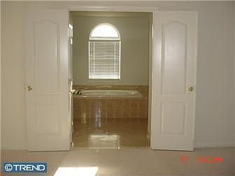 4th image of 311 Long Meadow Dr