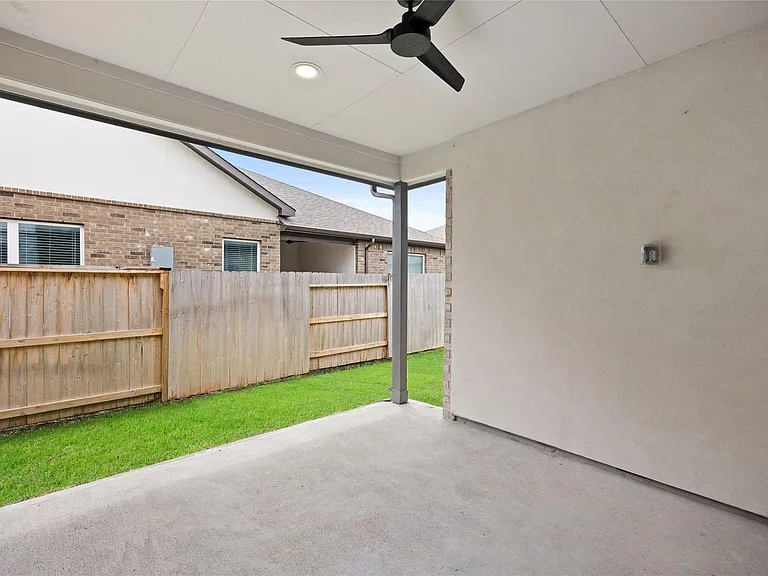 2635 Aruba Bend Dr — Photo 31