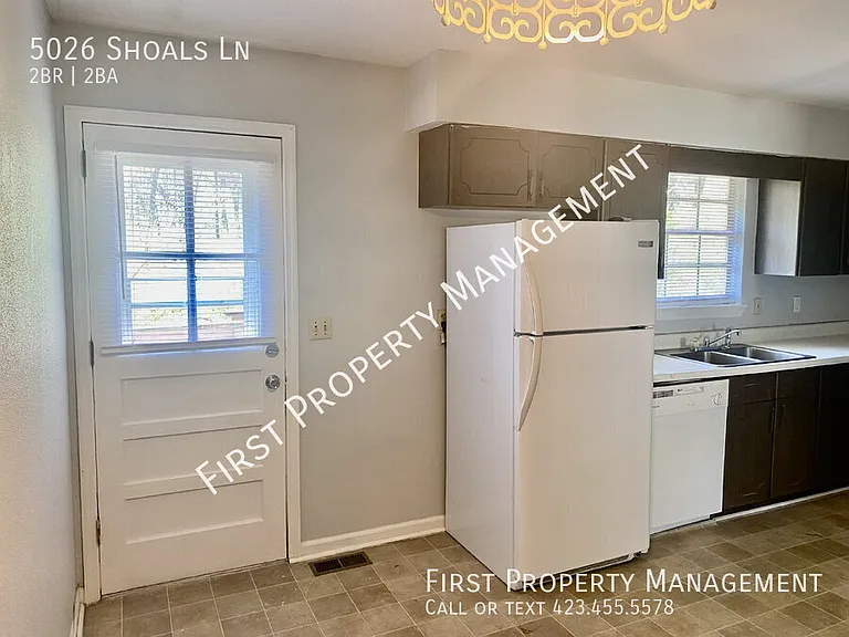 5026 Shoals Ln — Photo 9