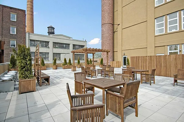 Sold by Corcoran | media 16