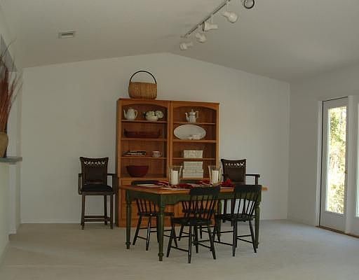 5th image of 11924 Summerhaven Cir