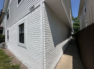1392 Summit St, Columbus, OH 43201