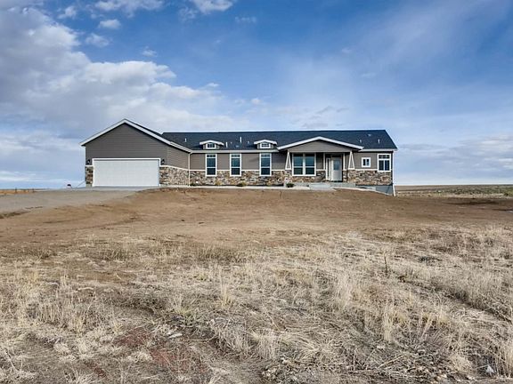 2nd image of 44900 Wolf Creek Dr