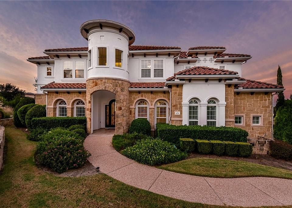 1st image of 209 Palazza Alto Dr