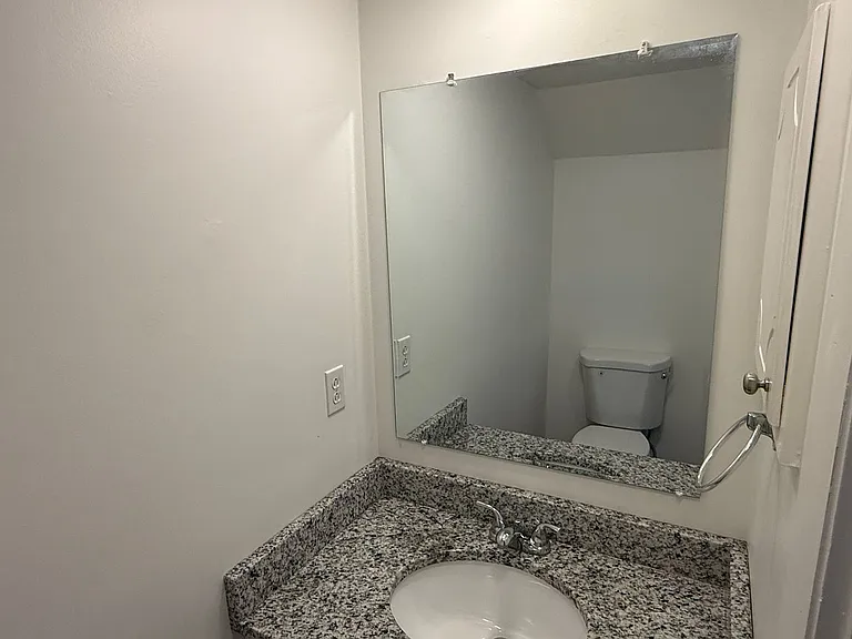 4605 Hedgemore Dr #D — Photo 5