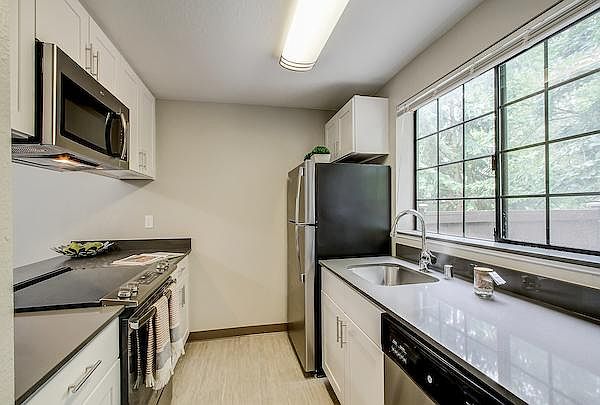 1st image of 3014 118th Ave SE APT C101