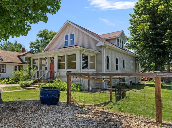 6 S Willard St, New Buffalo, MI 49117