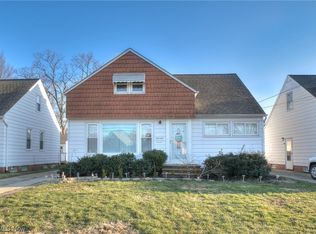 30748 Clarmont Rd, Willowick, OH 44095