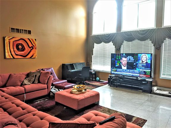 5th image of 6901 Dakota Dr