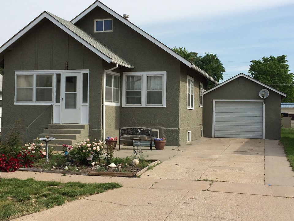 1st image of 103 W Avenue I