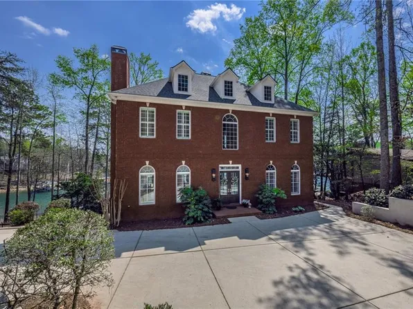 9510 Lisa Cir, Gainesville, GA 30506