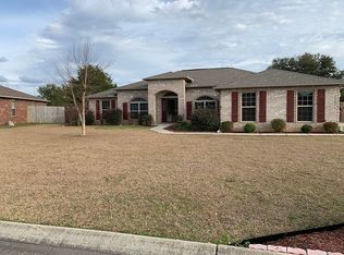 5443 Covered Bridge Ln, Pace, FL 32571