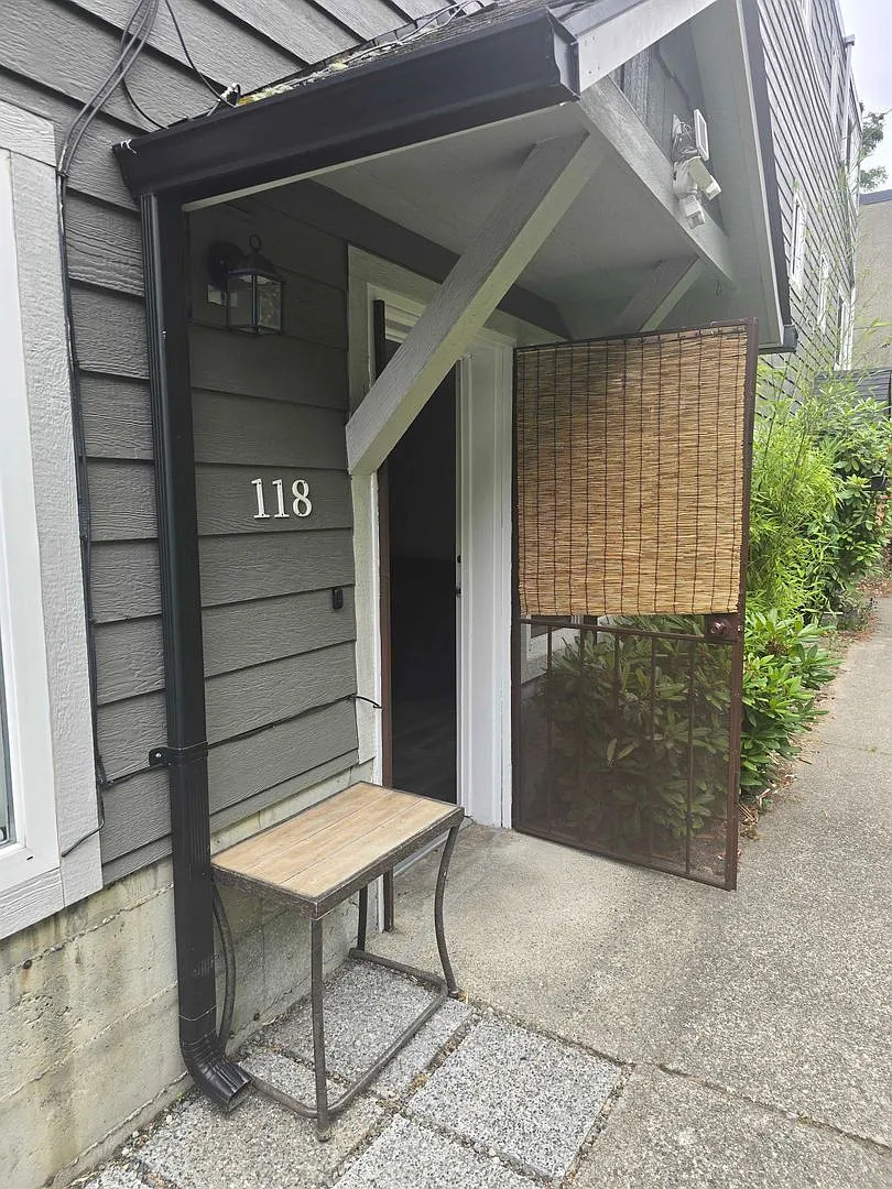 Pudgetsoudhousingsolutions, LLC - 240 S 152nd St Apt 118 — Photo 2