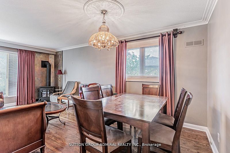 Brampton House for rent - 3 Bedrooms — photo 7
