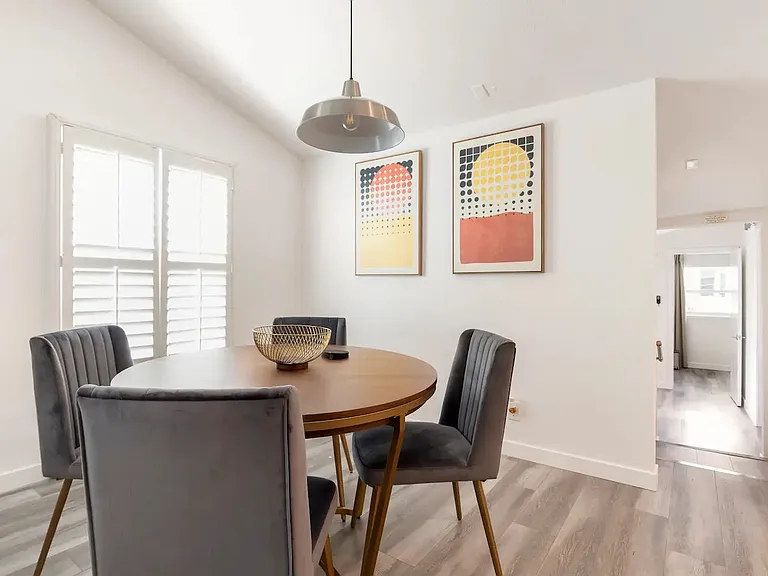 1071 Newport Ave — Photo 6