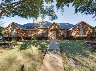 1401 Primrose Ln, Lewisville, TX 75077