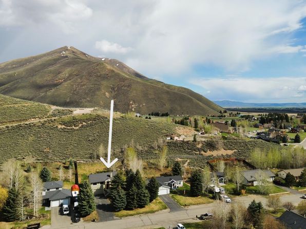 150 Sunrise Ranch Rd, Bellevue, ID 83313
