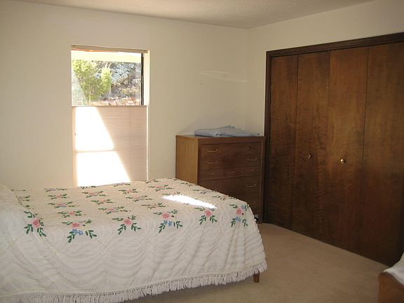 2nd image of 13408 Sunset Canyon Dr NE