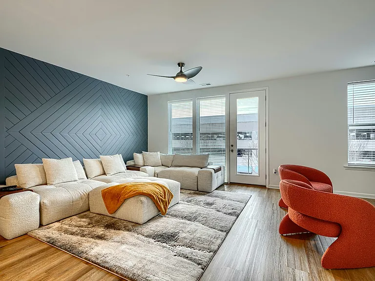 2596 Neabsco Common Pl — Photo 8