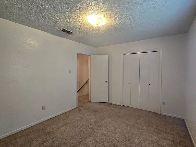 3702 Hereford Ln #D — Photo 14