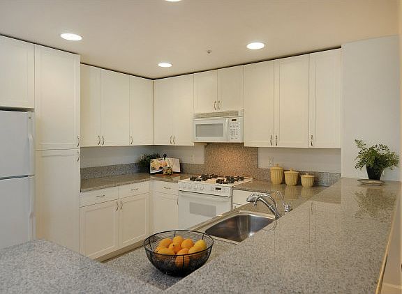 4th image of 20488 Stevens Creek Blvd APT 2116