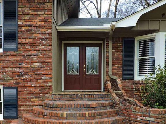 5th image of 1804 Pinehurst Ln